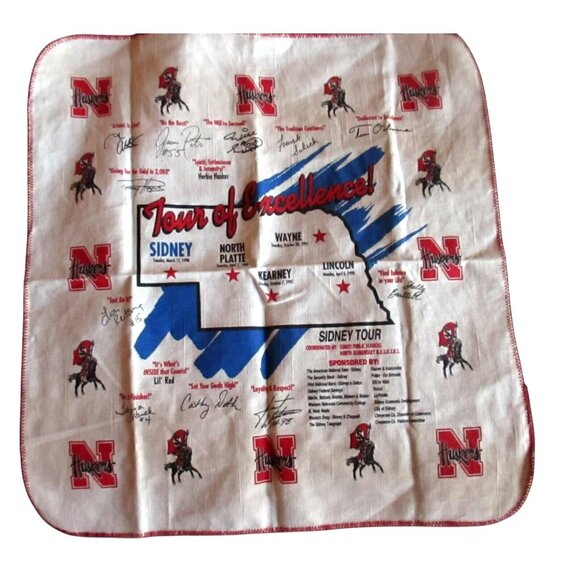 Vintage 1997 NEBRASKA HUSKERS FOOTBALL CHAMPS Kitchen Tea Towel Linen 16x16 - Picture 1 of 5